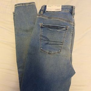 American Eagle Curvy Hi-Rise Jegging Size 4 Regular